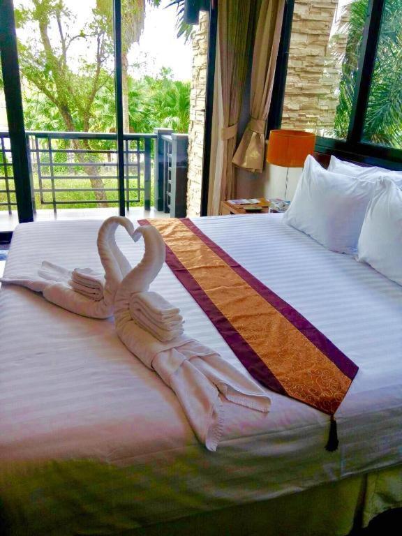 Suwan Golf & Country Club Hotel Nakhon Pathom Ngoại thất bức ảnh