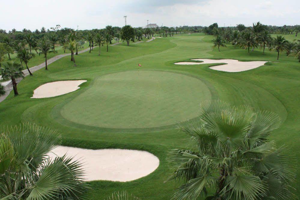 Suwan Golf & Country Club Hotel Nakhon Pathom Ngoại thất bức ảnh