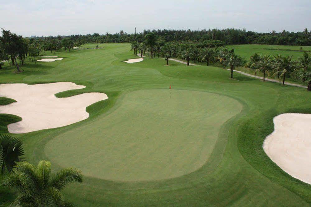 Suwan Golf & Country Club Hotel Nakhon Pathom Ngoại thất bức ảnh